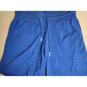 Zyia Active Womens MED Navy Blue Athletic Short (New)